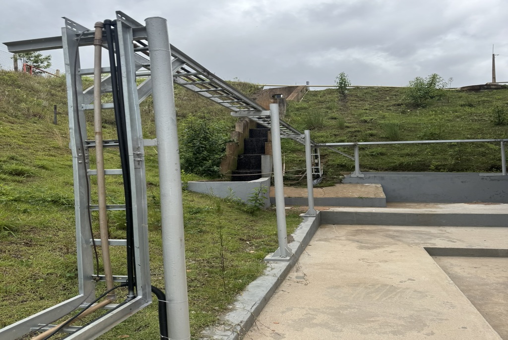 Infraestrutura elétrica (bandejamento e tubulação), lançamento de cabo (8)